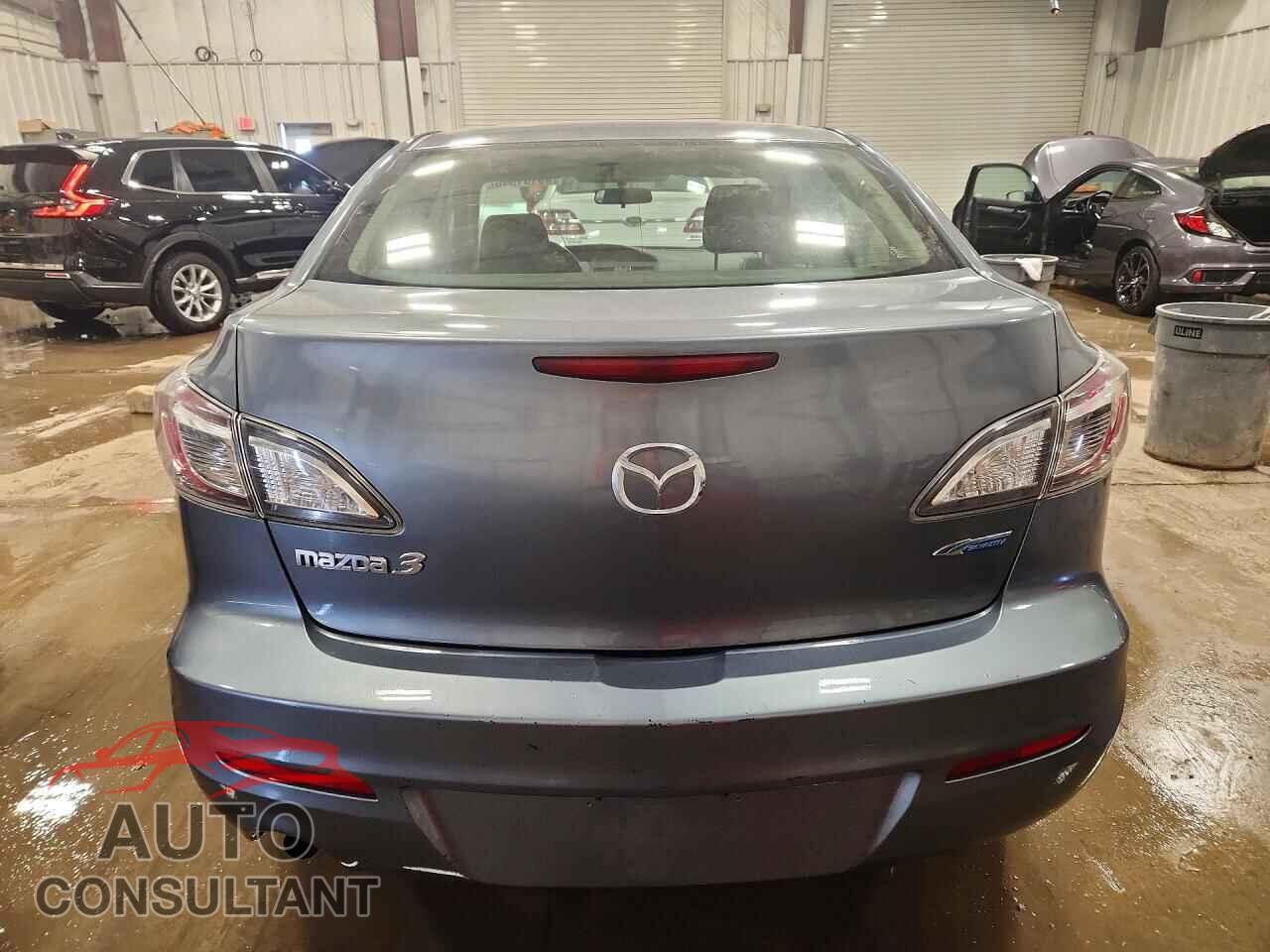 MAZDA 3 2013 - JM1BL1U87D1707974