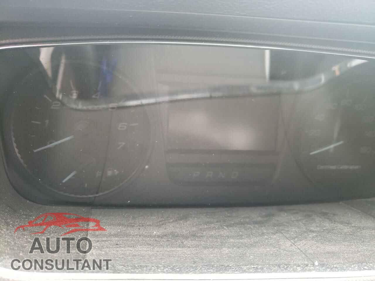 FORD TAURUS 2017 - 1FAHP2MK5HG106989