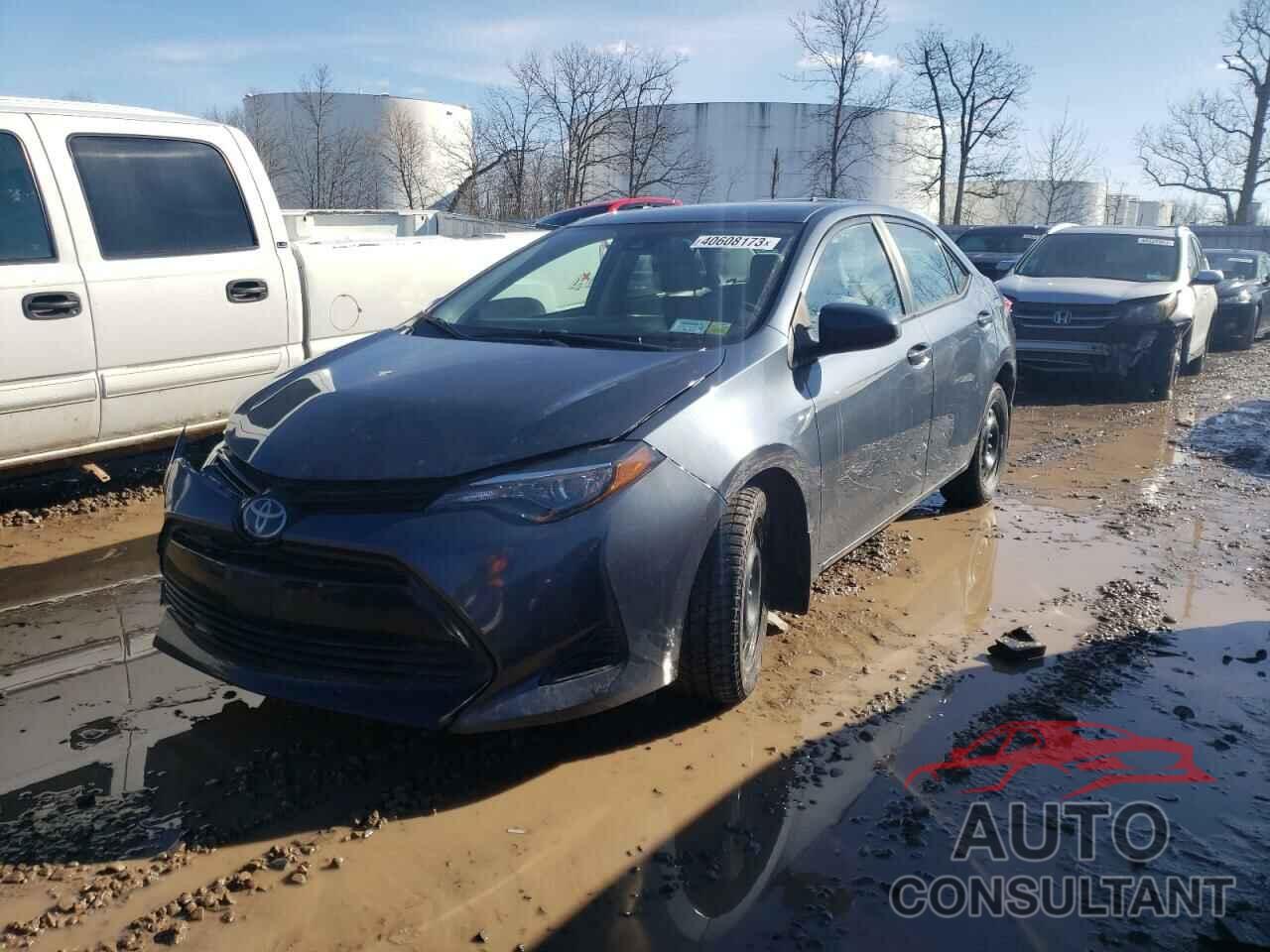 TOYOTA COROLLA 2018 - 2T1BURHE2JC058121