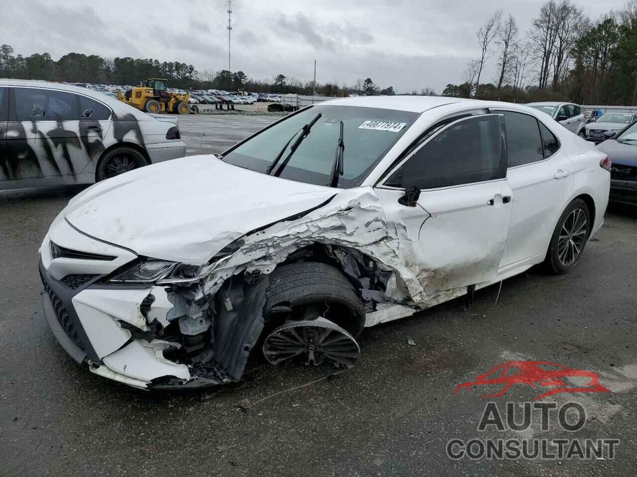 TOYOTA CAMRY 2018 - 4T1B11HK5JU573404