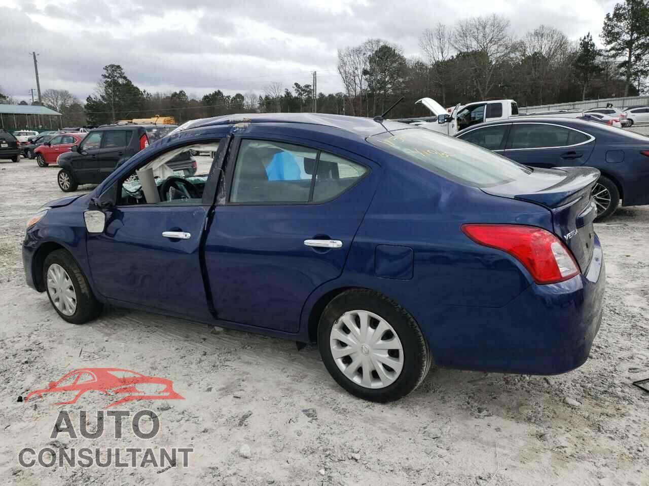 NISSAN VERSA 2019 - 3N1CN7AP7KL855211