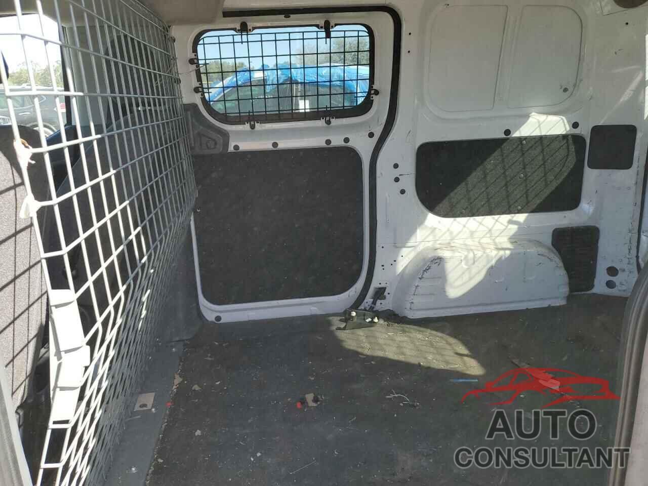 NISSAN NV 2018 - 3N6CM0KN2JK692733