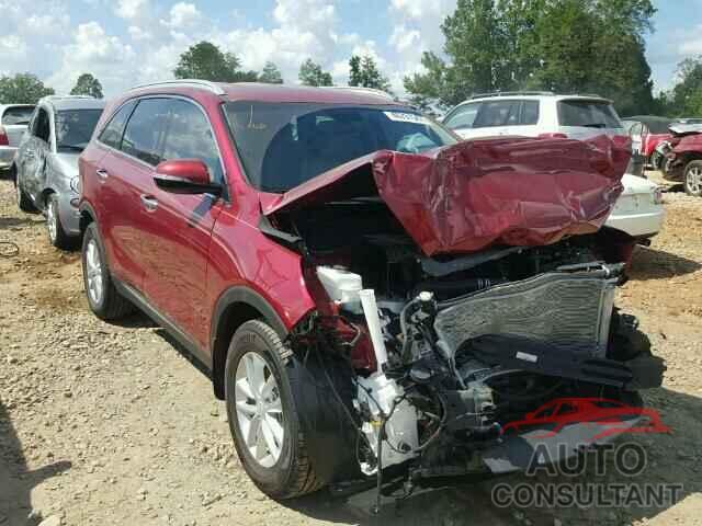 KIA SORENTO LX 2017 - 5XYPG4A31HG193873