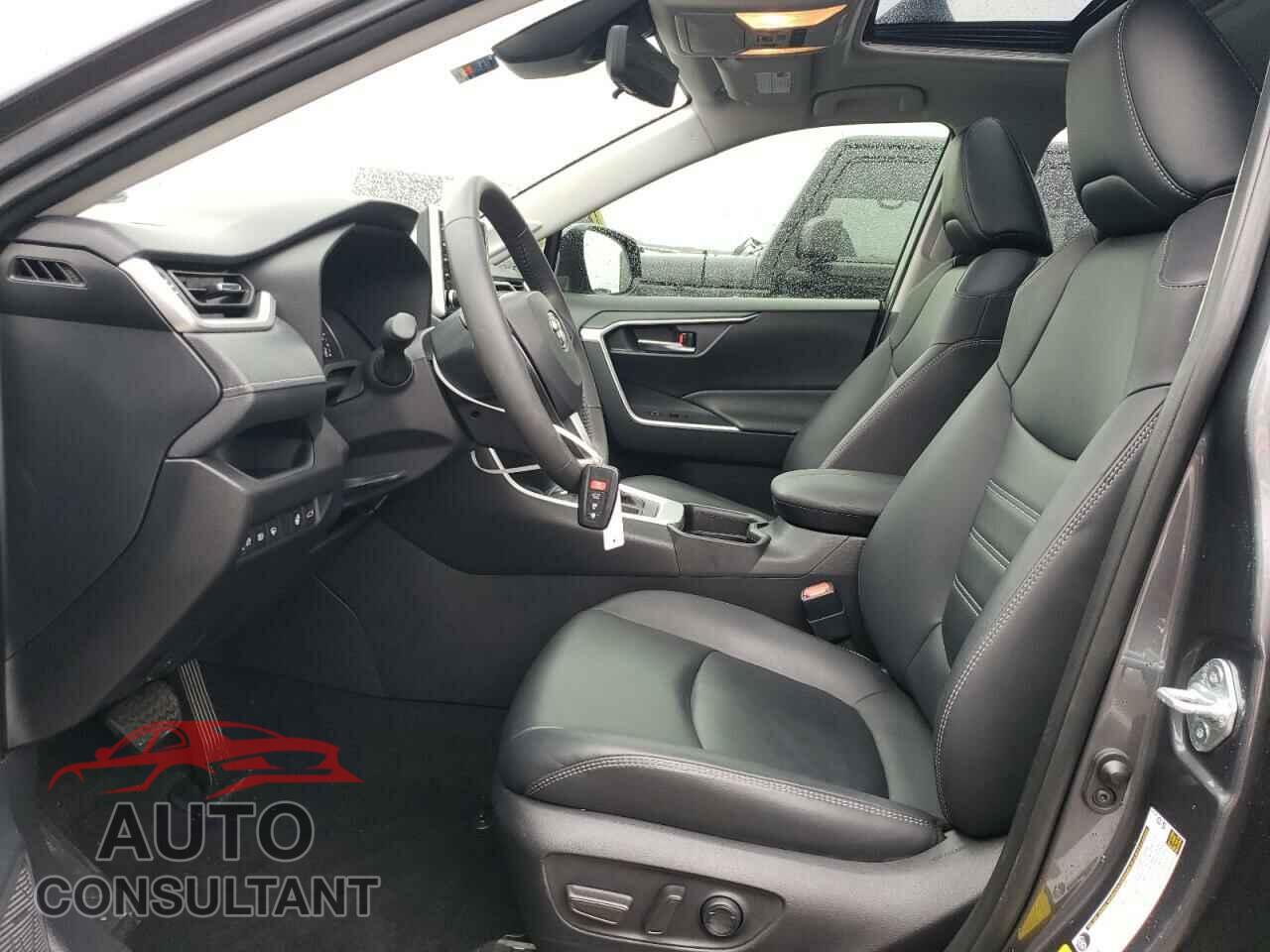 TOYOTA RAV4 2020 - JTMC1RFV2LD044337