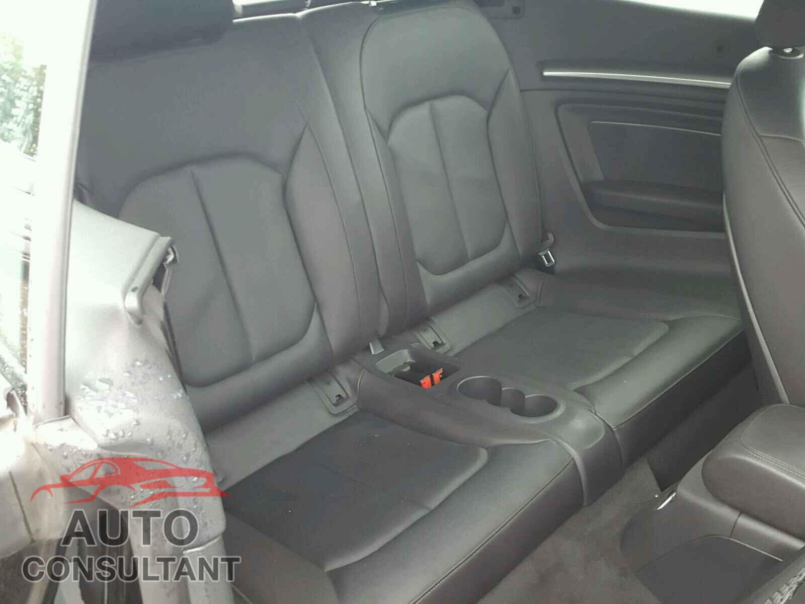 AUDI A3 2015 - WAU3FLFFXF1040868