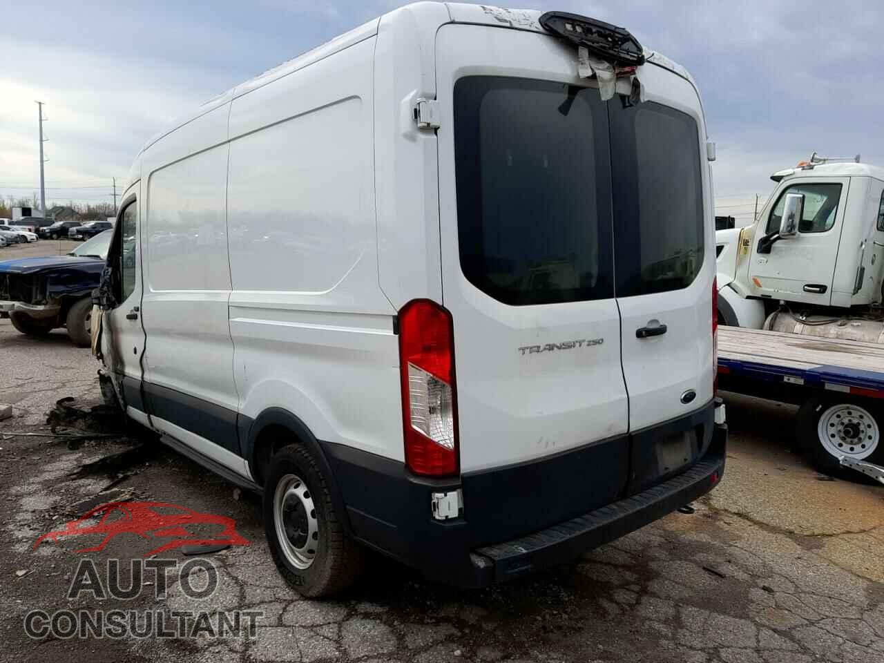 FORD TRANSIT 2019 - 1FTYR1CM8KKA00669