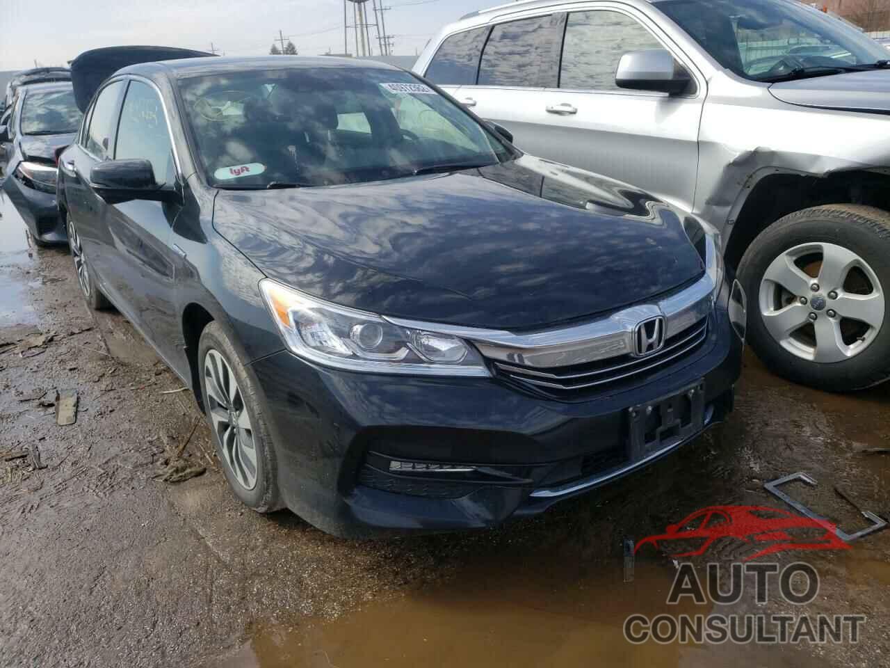 HONDA ACCORD 2017 - JHMCR6F37HC012405