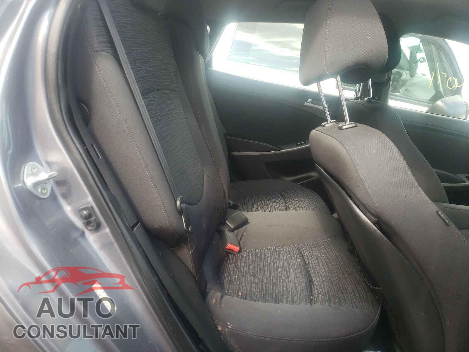 HYUNDAI ACCENT 2017 - KMHCT5AE1HU307723