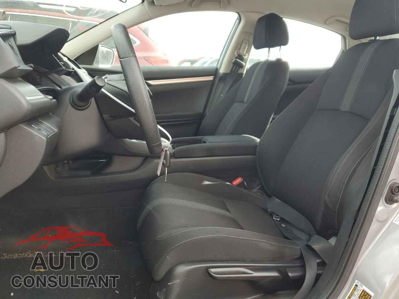 HONDA CIVIC 2018 - 2HGFC2F5XJH537571