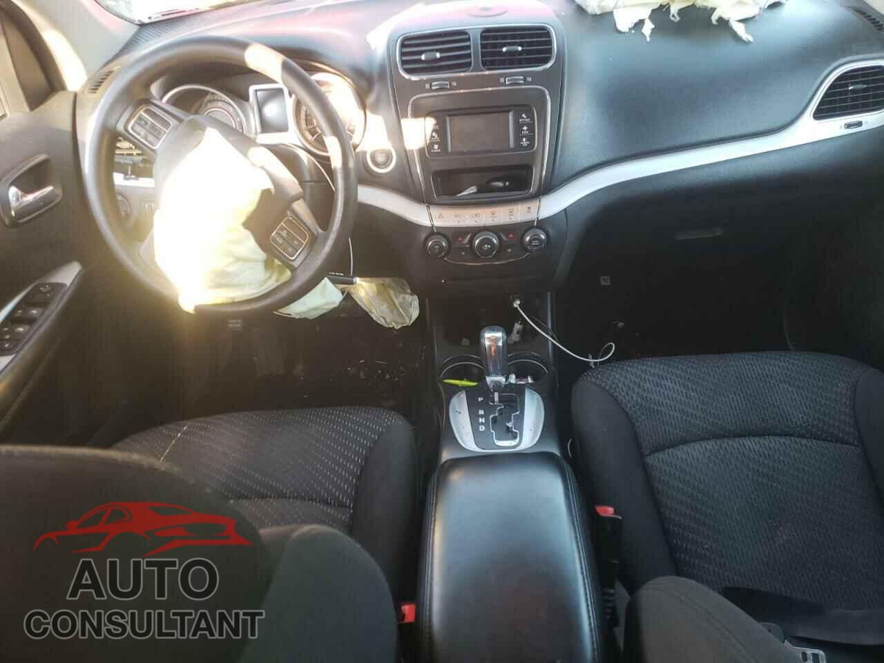 DODGE JOURNEY 2019 - 3C4PDCBB4KT798897