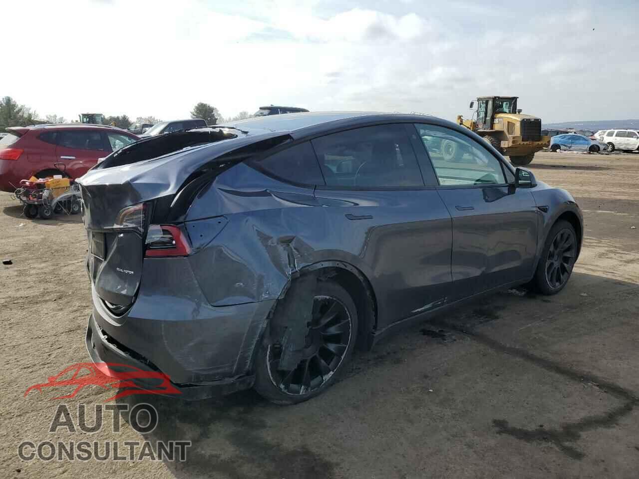 TESLA MODEL Y 2023 - 7SAYGAEE3PF635074