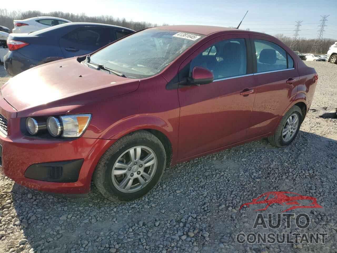 CHEVROLET SONIC 2013 - 1G1JC5SHXD4101002