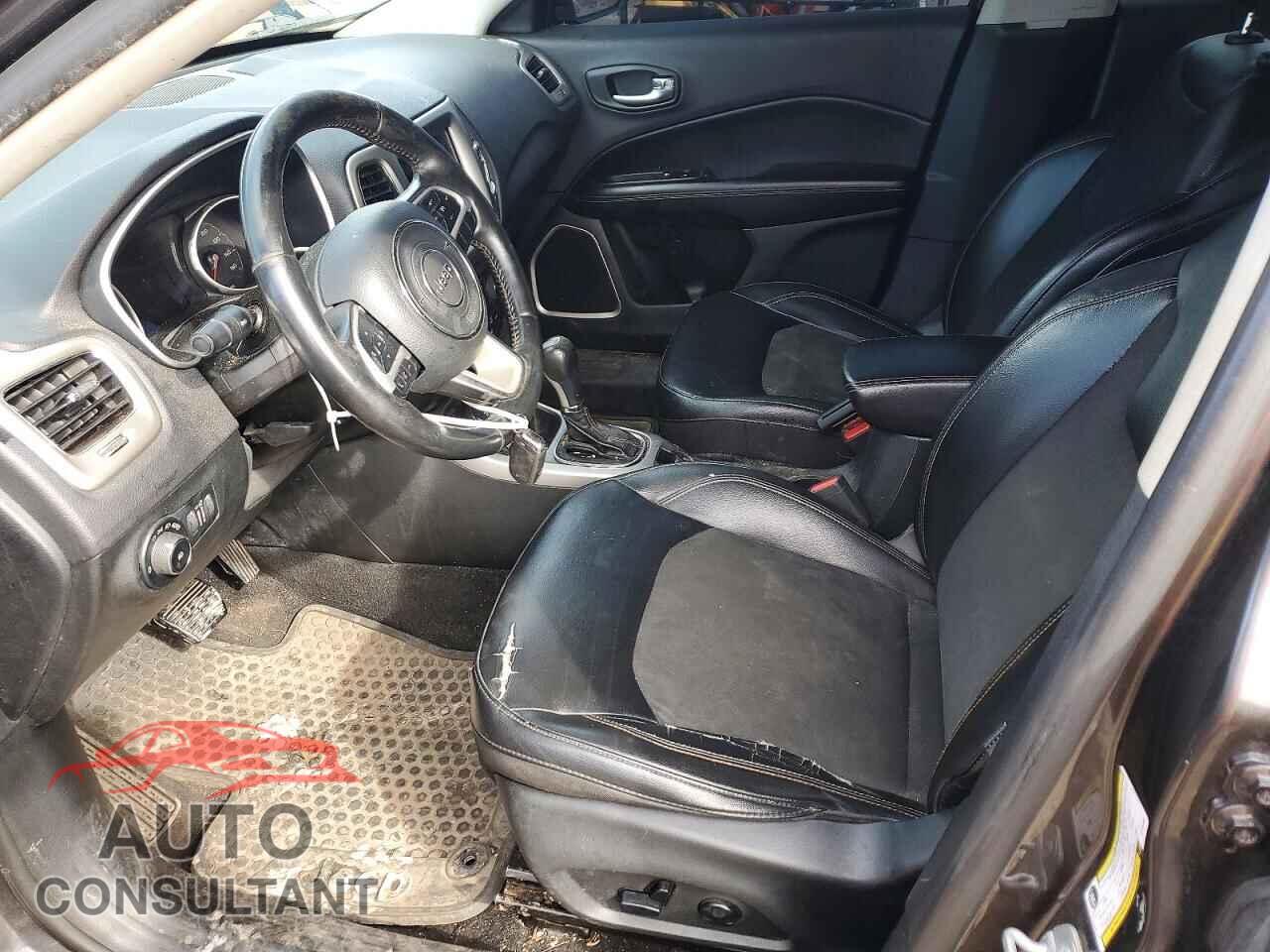 JEEP COMPASS 2018 - 3C4NJDBB3JT134952