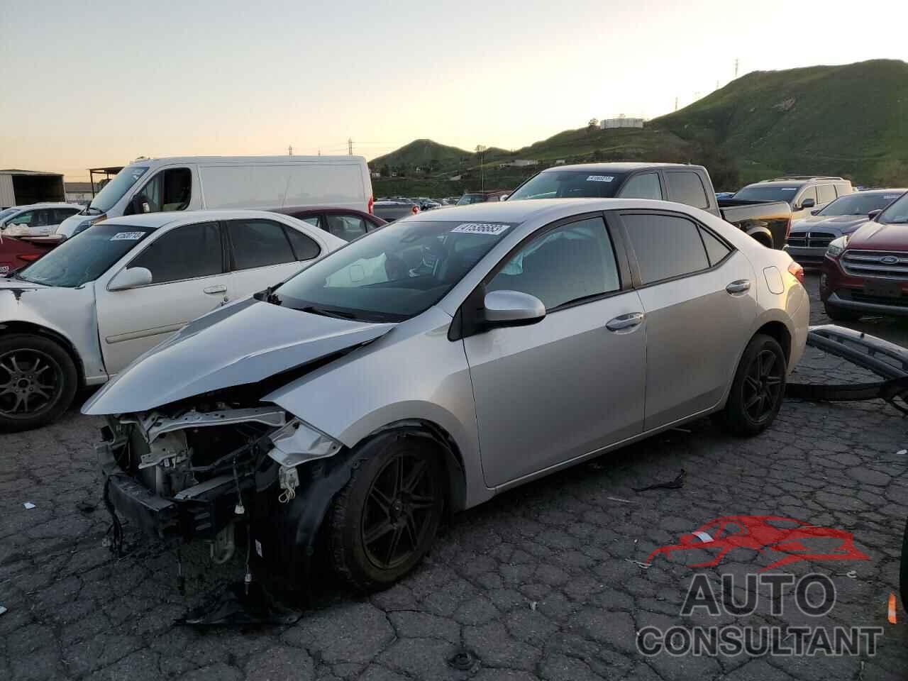 TOYOTA COROLLA 2017 - 5YFBURHEXHP673221