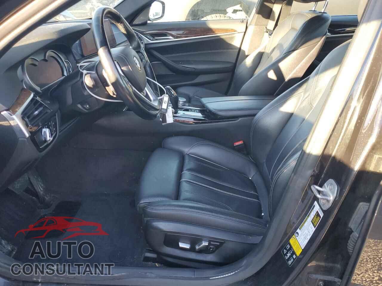 BMW 5 SERIES 2019 - WBAJE7C50KWW10869