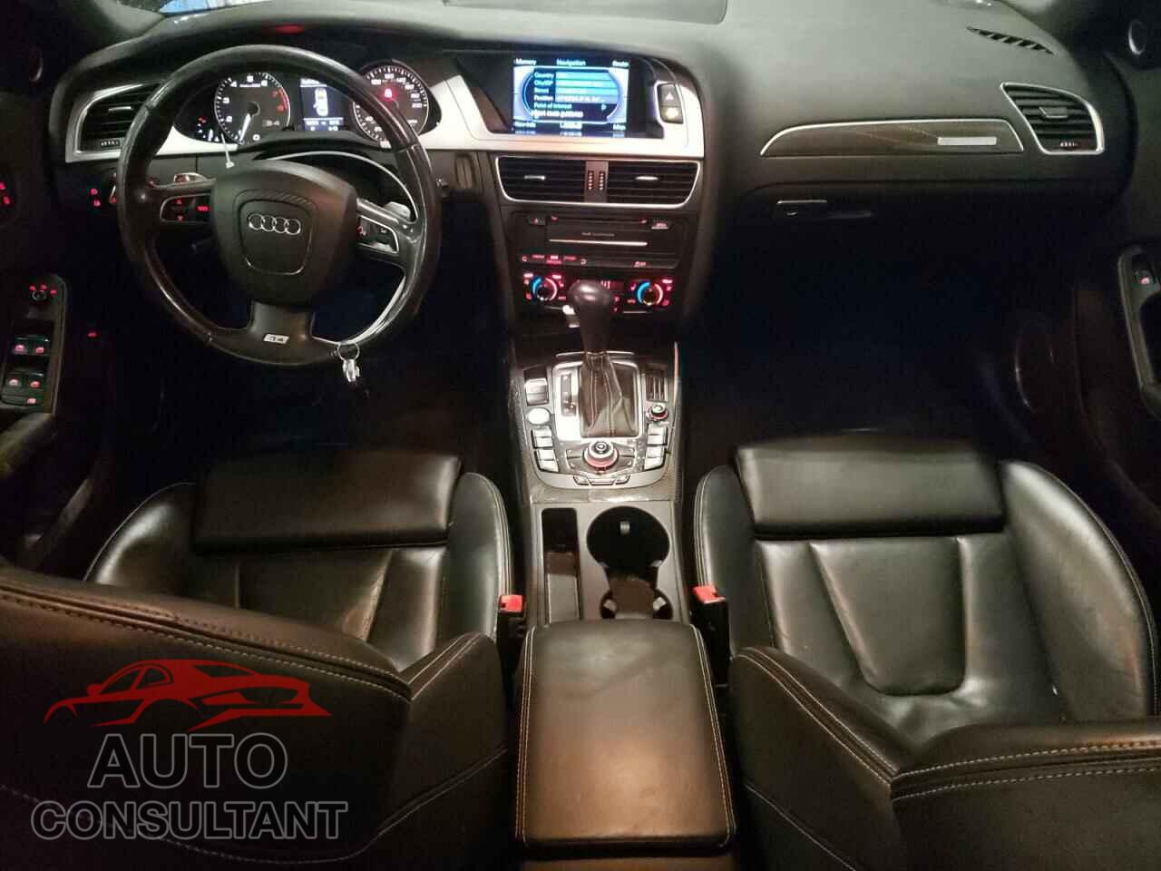 AUDI S4/RS4 2012 - WAUBGAFL1CA080285