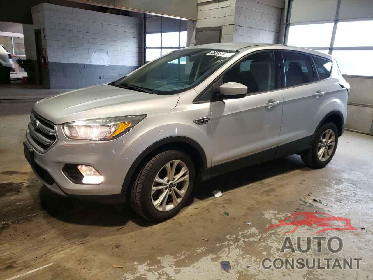FORD ESCAPE 2017 - 1FMCU0GD7HUE98451
