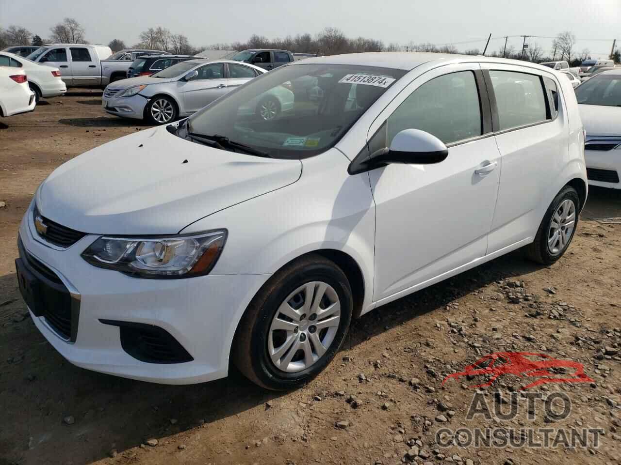 CHEVROLET SONIC 2017 - 1G1JG6SG8H4171119