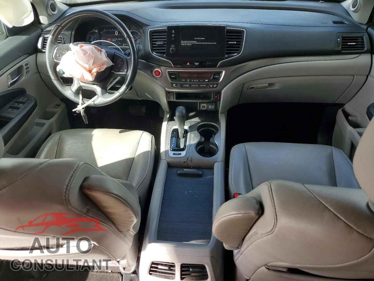 HONDA PILOT 2019 - 5FNYF5H52KB045878