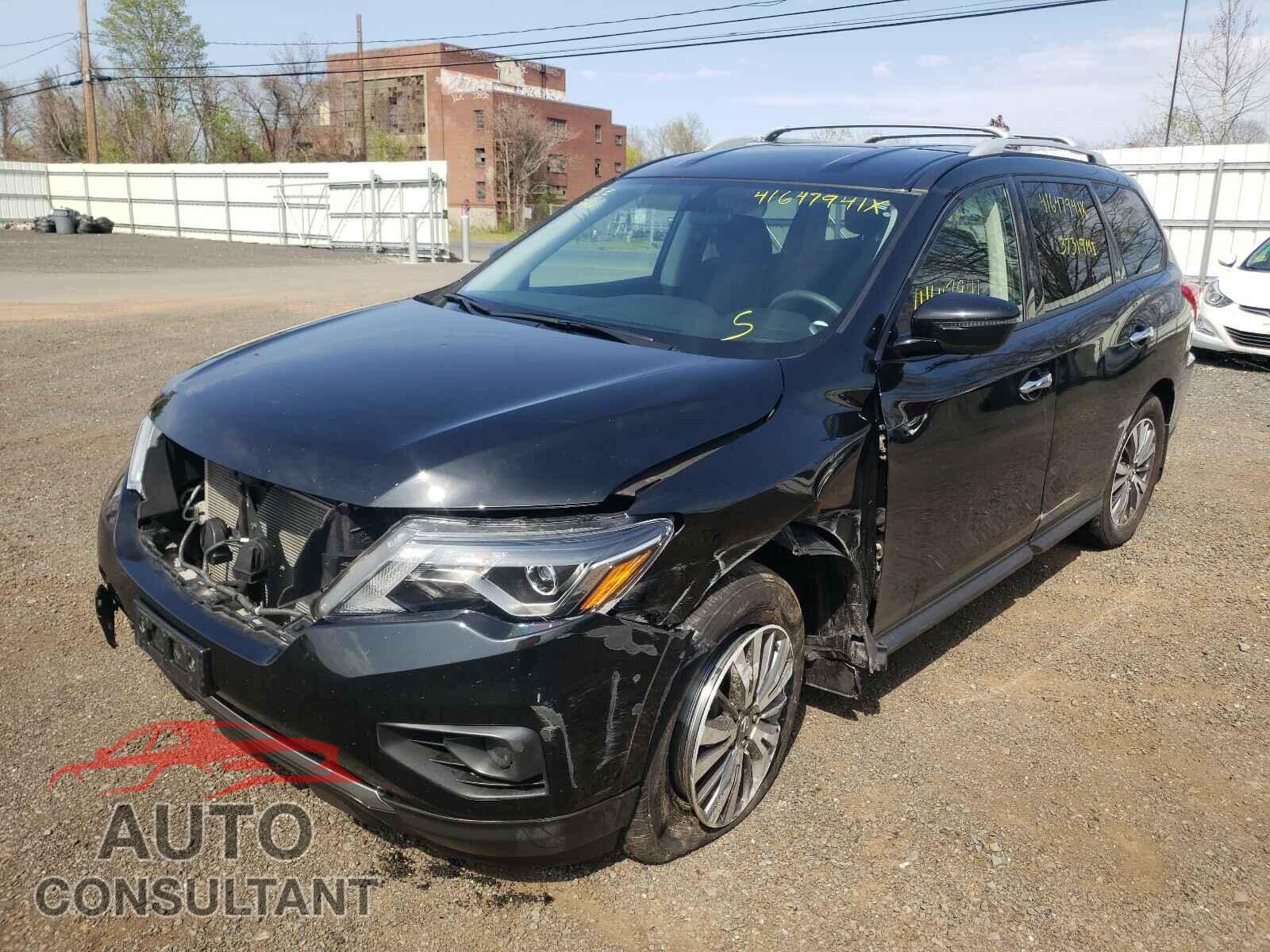 NISSAN PATHFINDER 2019 - 5N1DR2MM5KC627371