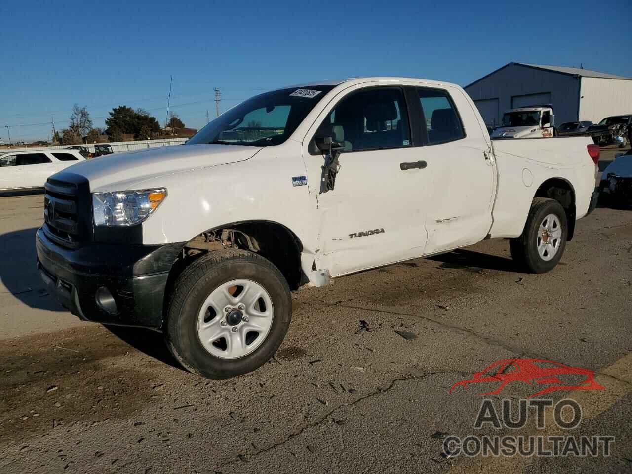 TOYOTA TUNDRA 2010 - 5TFUM5F11AX007227