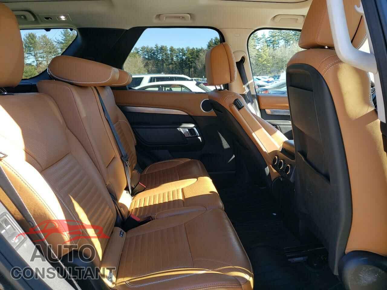LAND ROVER DISCOVERY 2017 - SALRTBBV6HA022246