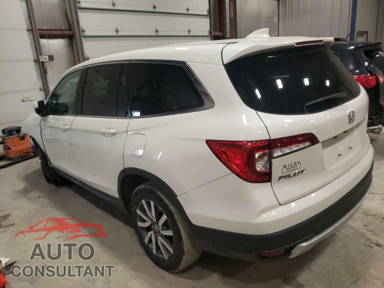 HONDA PILOT 2019 - 5FNYF6H52KB047300