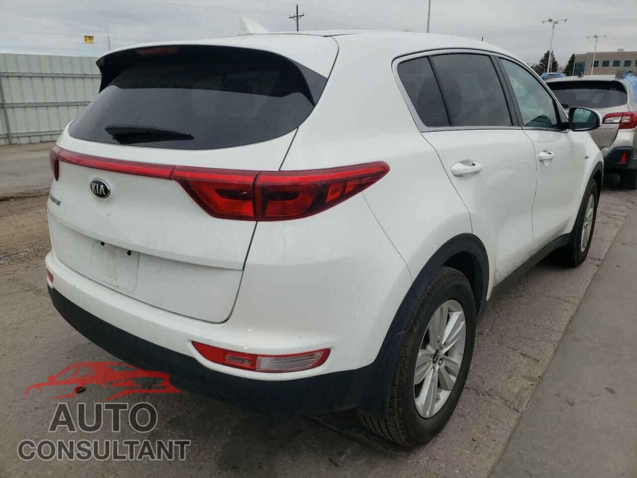KIA SPORTAGE 2018 - KNDPMCAC2J7473050