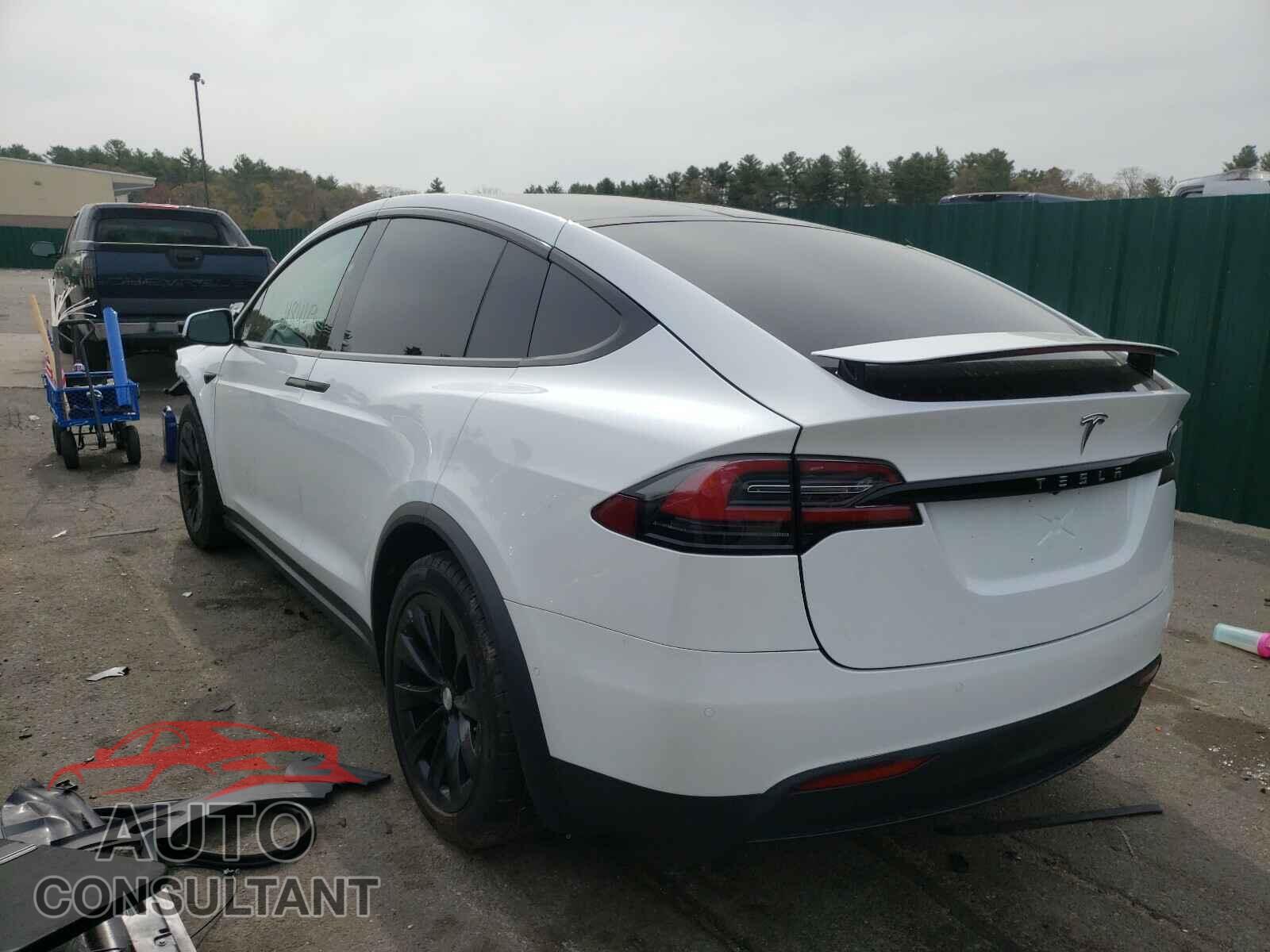TESLA MODEL X 2020 - 5YJXCDE22LF232340