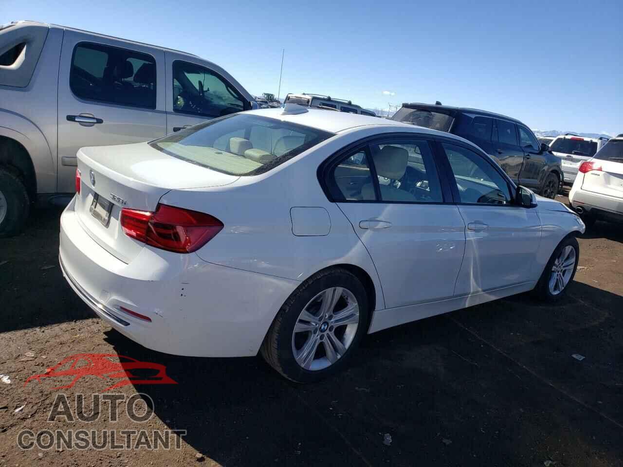 BMW 3 SERIES 2016 - WBA8E3C56GK503170