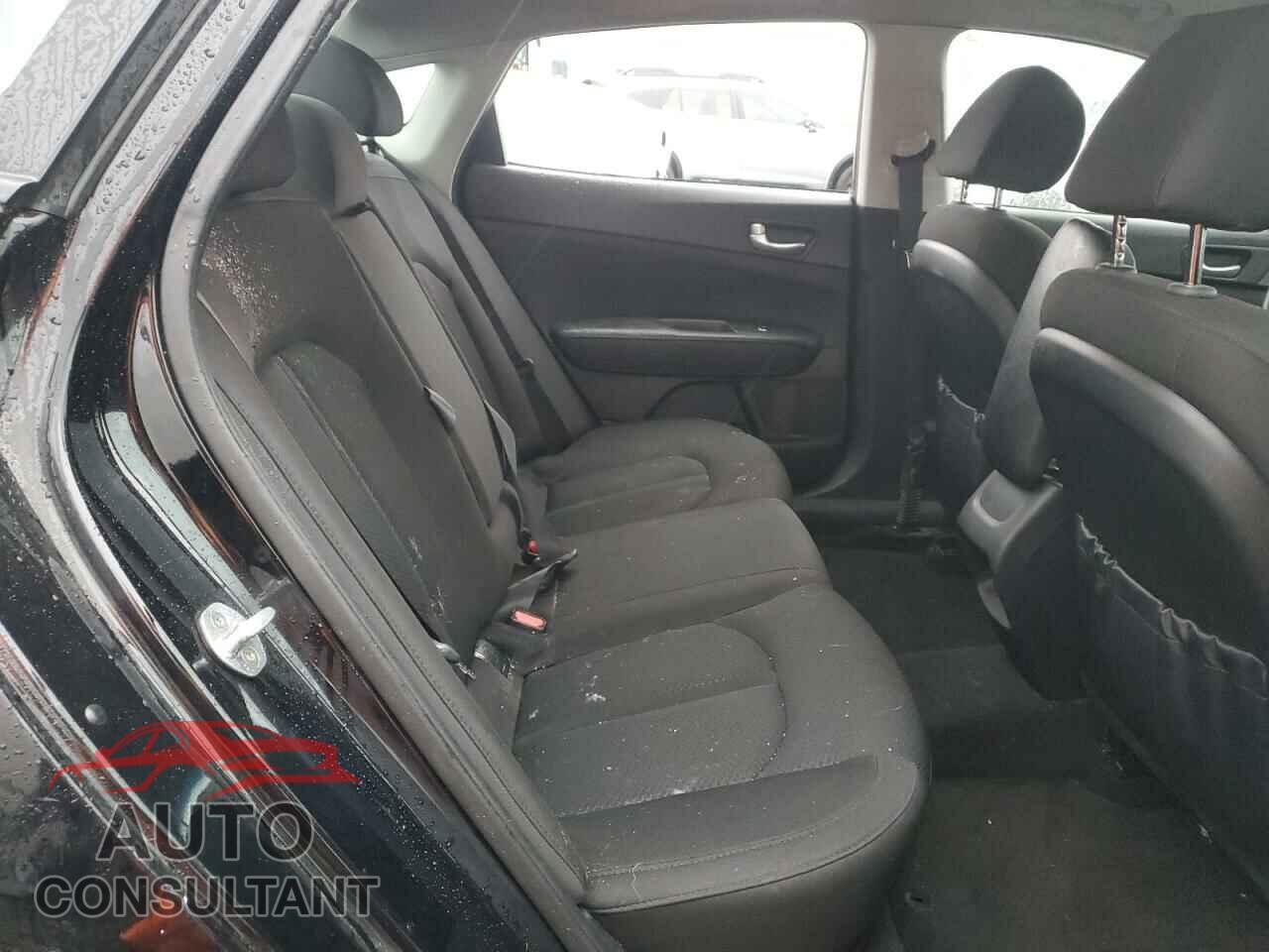 KIA OPTIMA 2016 - 5XXGT4L35GG121246