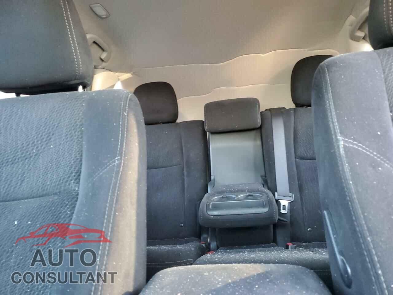 NISSAN PATHFINDER 2013 - 5N1AR2MN4DC687477
