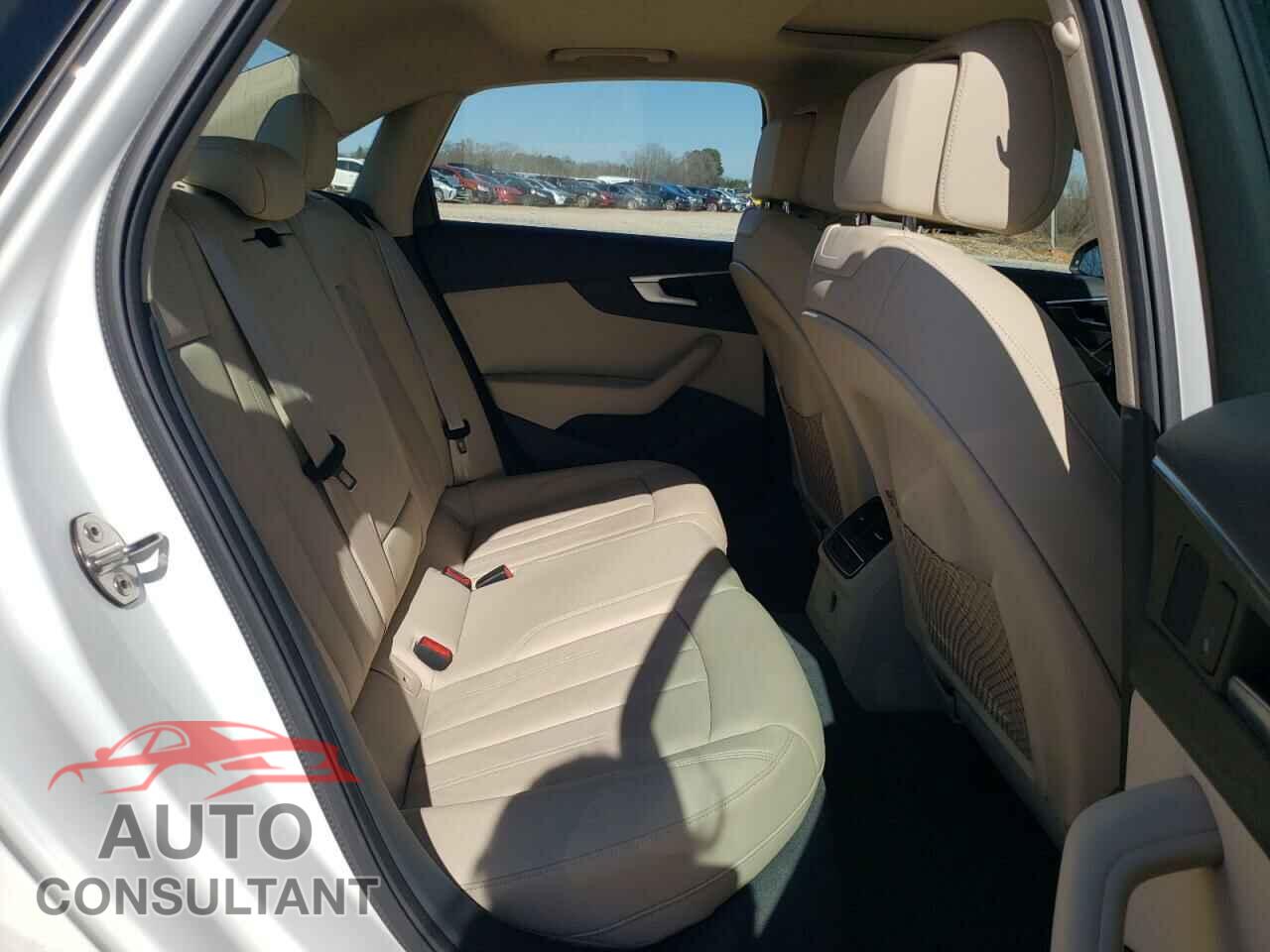 AUDI A4 2019 - WAUGMAF40KN012073