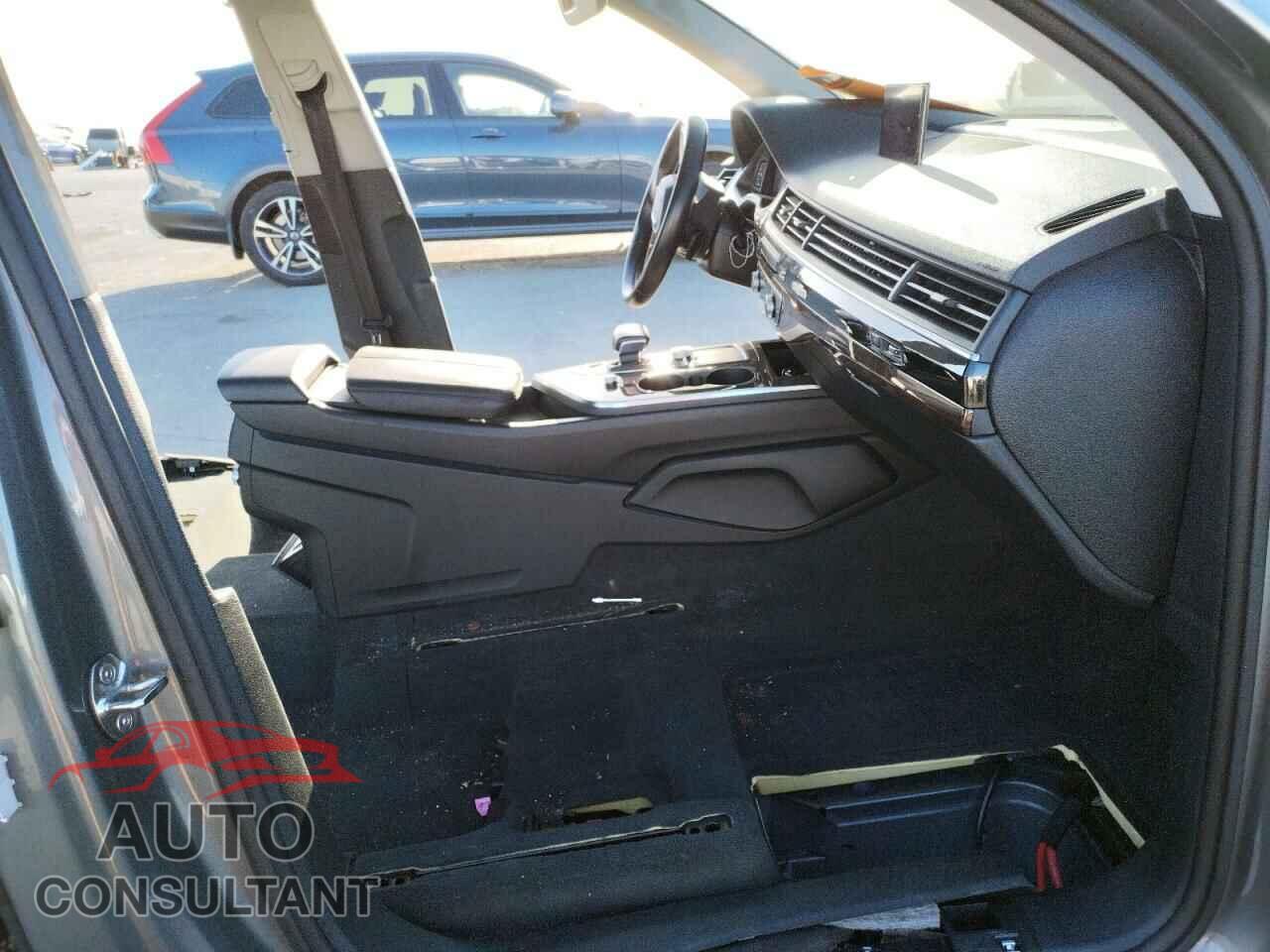 AUDI Q7 2017 - WA1VAAF7XHD055468