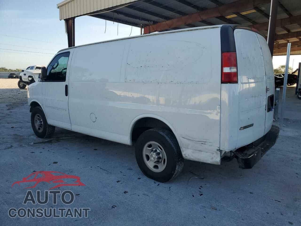 CHEVROLET EXPRESS 2017 - 1GCWGAFF7H1126417