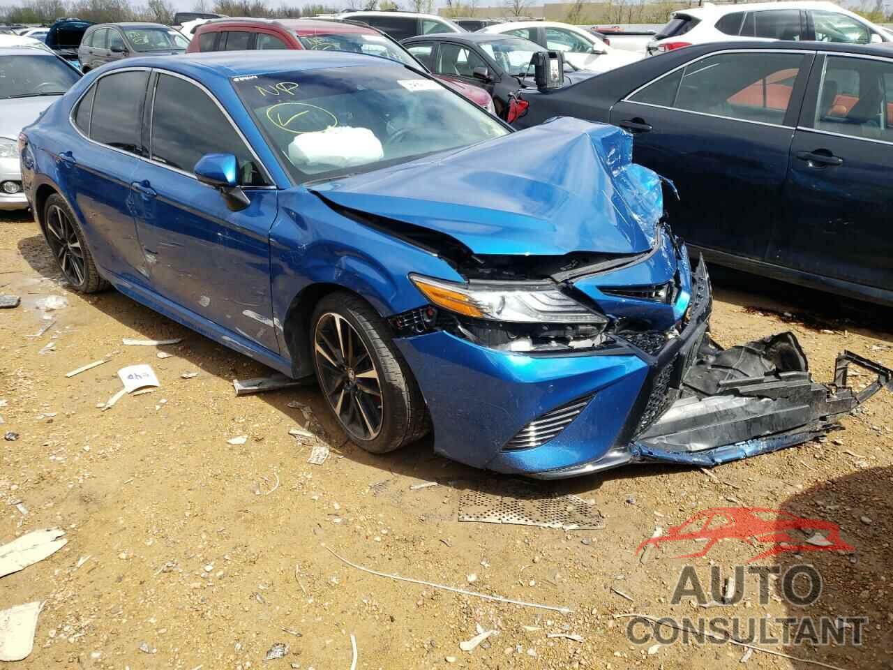 TOYOTA CAMRY 2018 - 4T1B61HK4JU024164