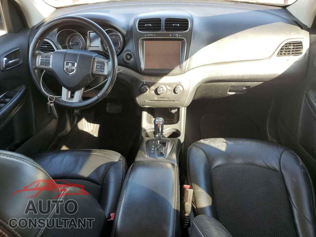 DODGE JOURNEY 2015 - 3C4PDDGG4FT619175
