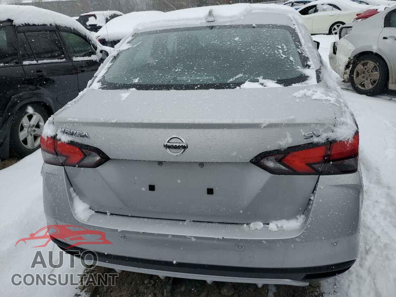 NISSAN VERSA 2021 - 3N1CN8EV7ML811971