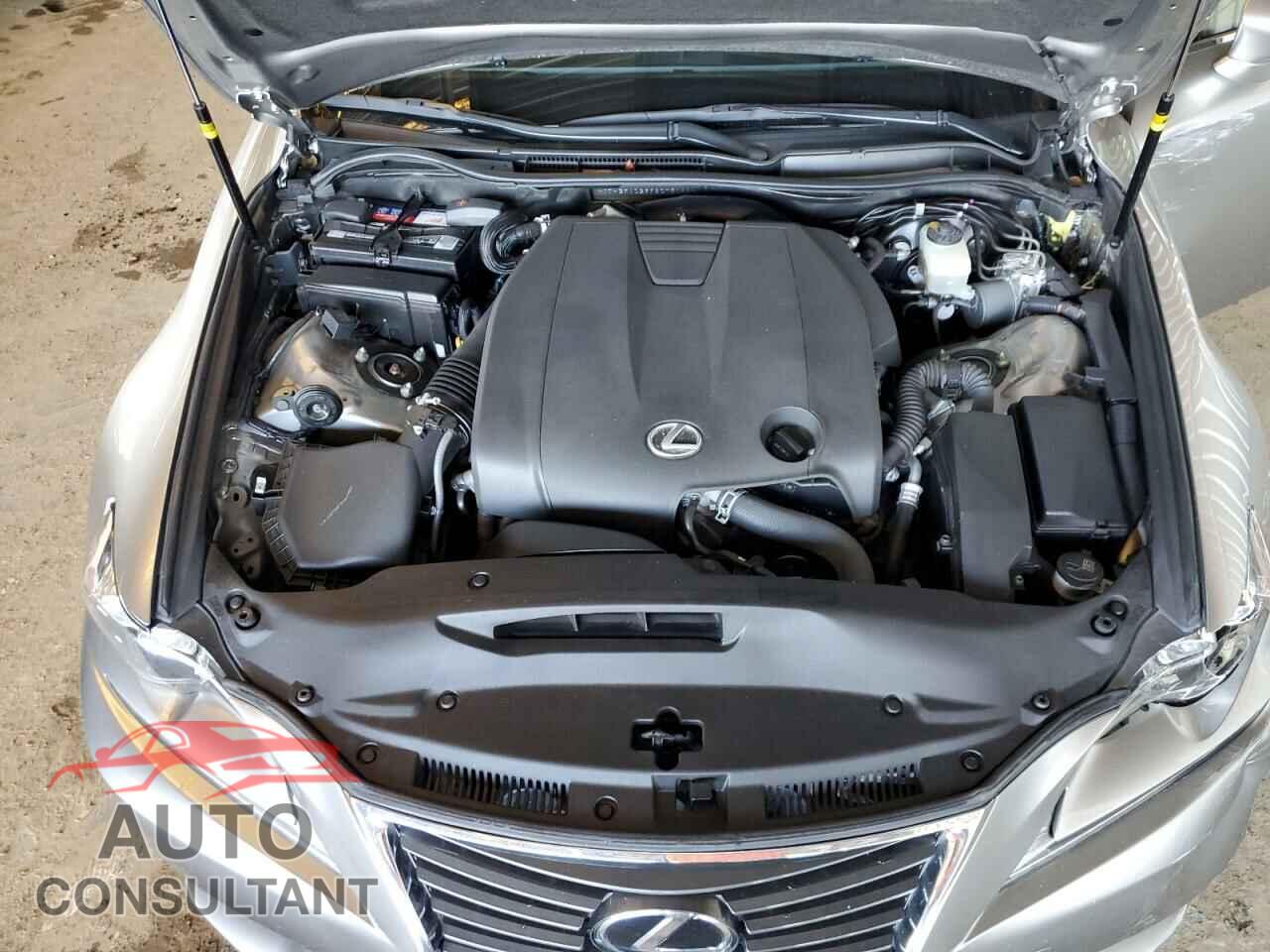 LEXUS IS 2015 - JTHBF1D29F5073144