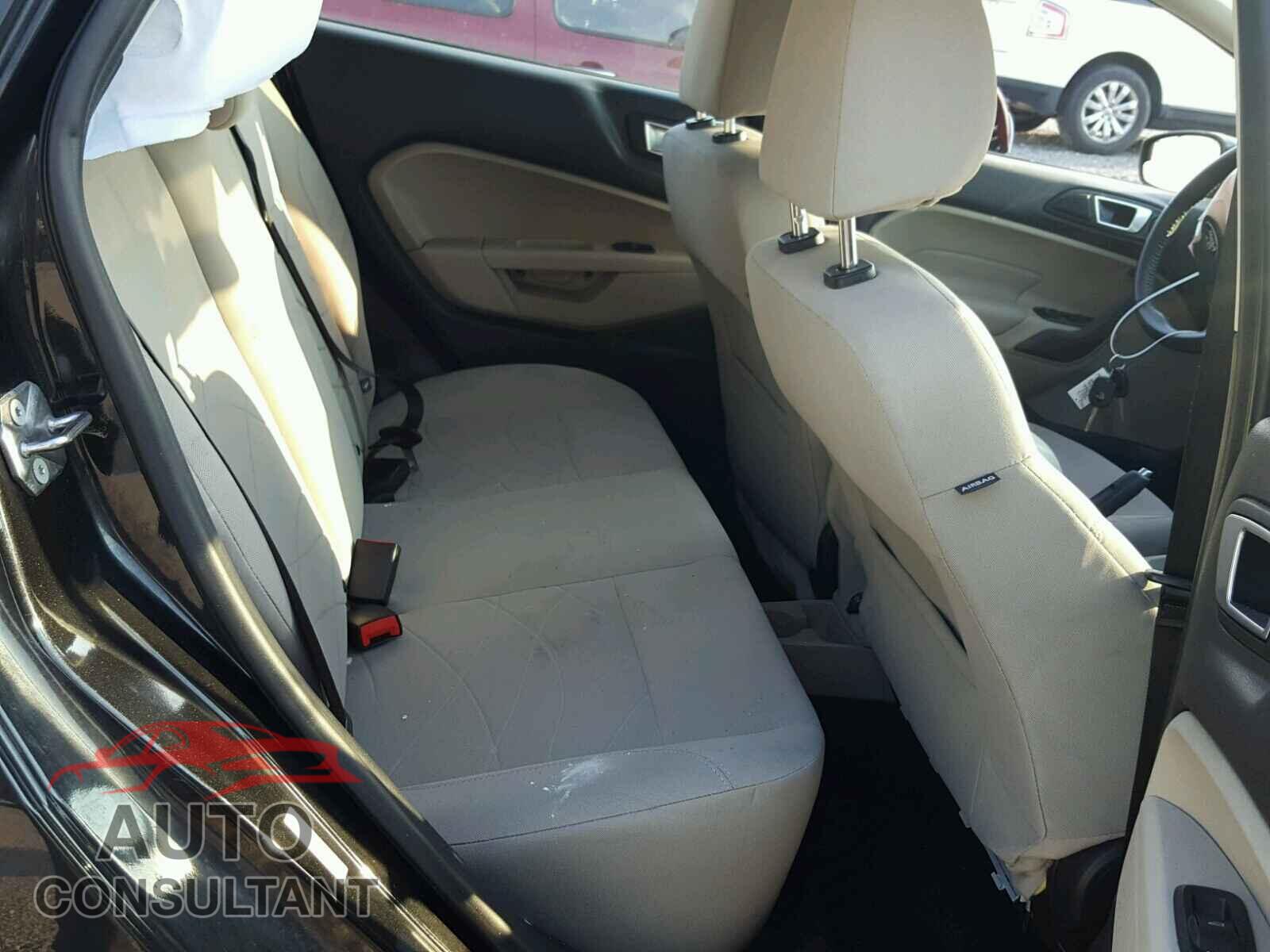 FORD FIESTA 2015 - 3FADP4EJ2FM161662