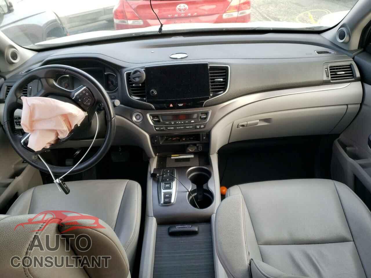 HONDA PILOT 2021 - 5FNYF6H27MB024877
