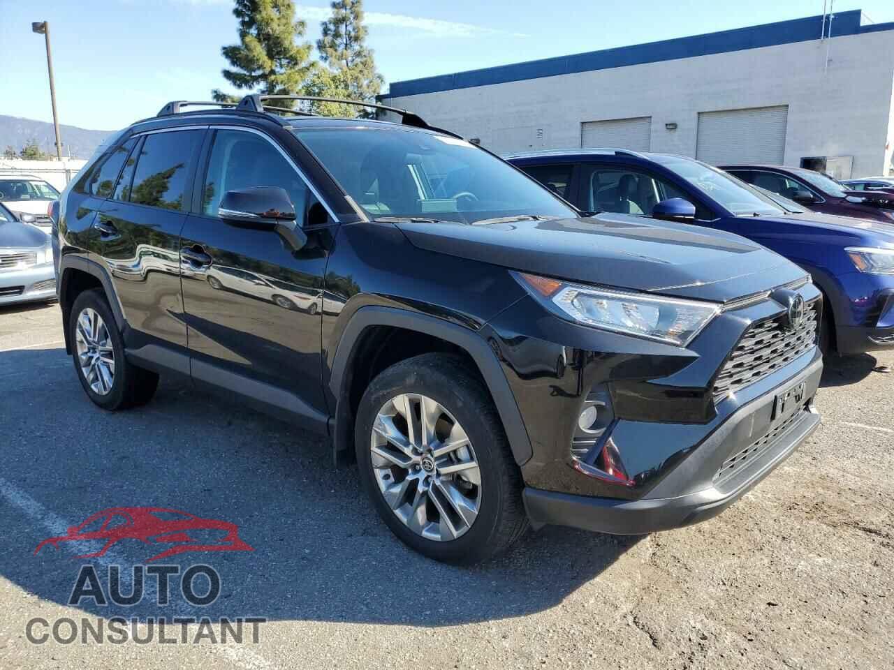 TOYOTA RAV4 2021 - 2T3C1RFV6MC143605
