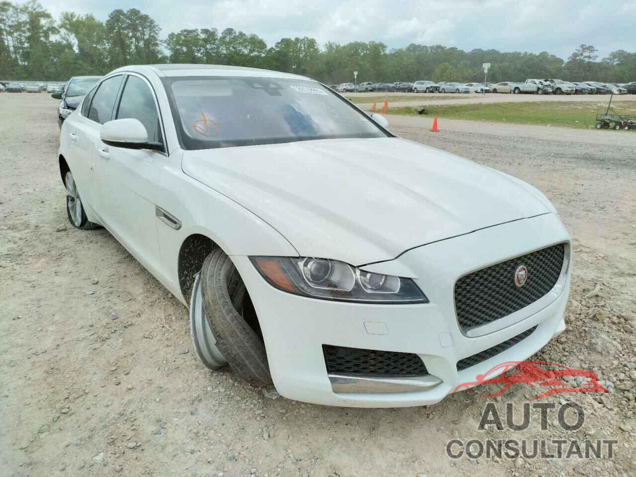 JAGUAR XF 2018 - SAJBD4FX6JCY70071