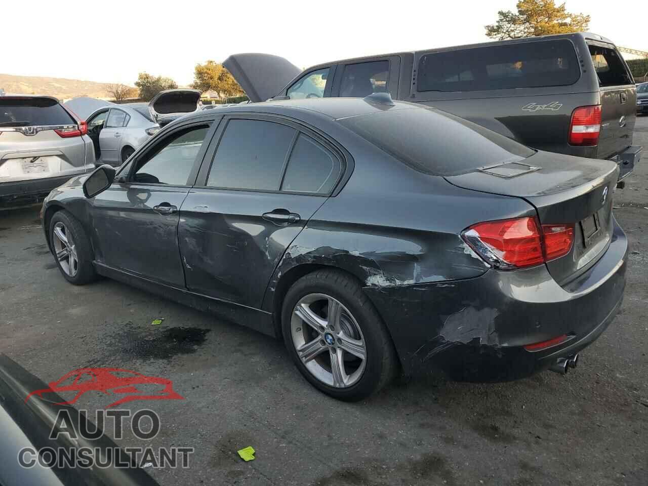BMW 3 SERIES 2015 - WBA3B5C51FP653686