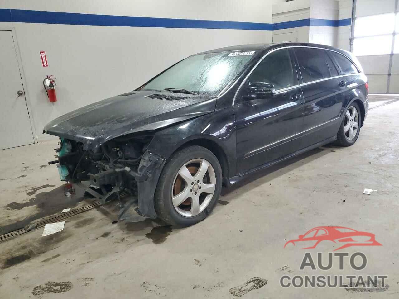 MERCEDES-BENZ R-CLASS 2012 - 4JGCB2FE6CA153854