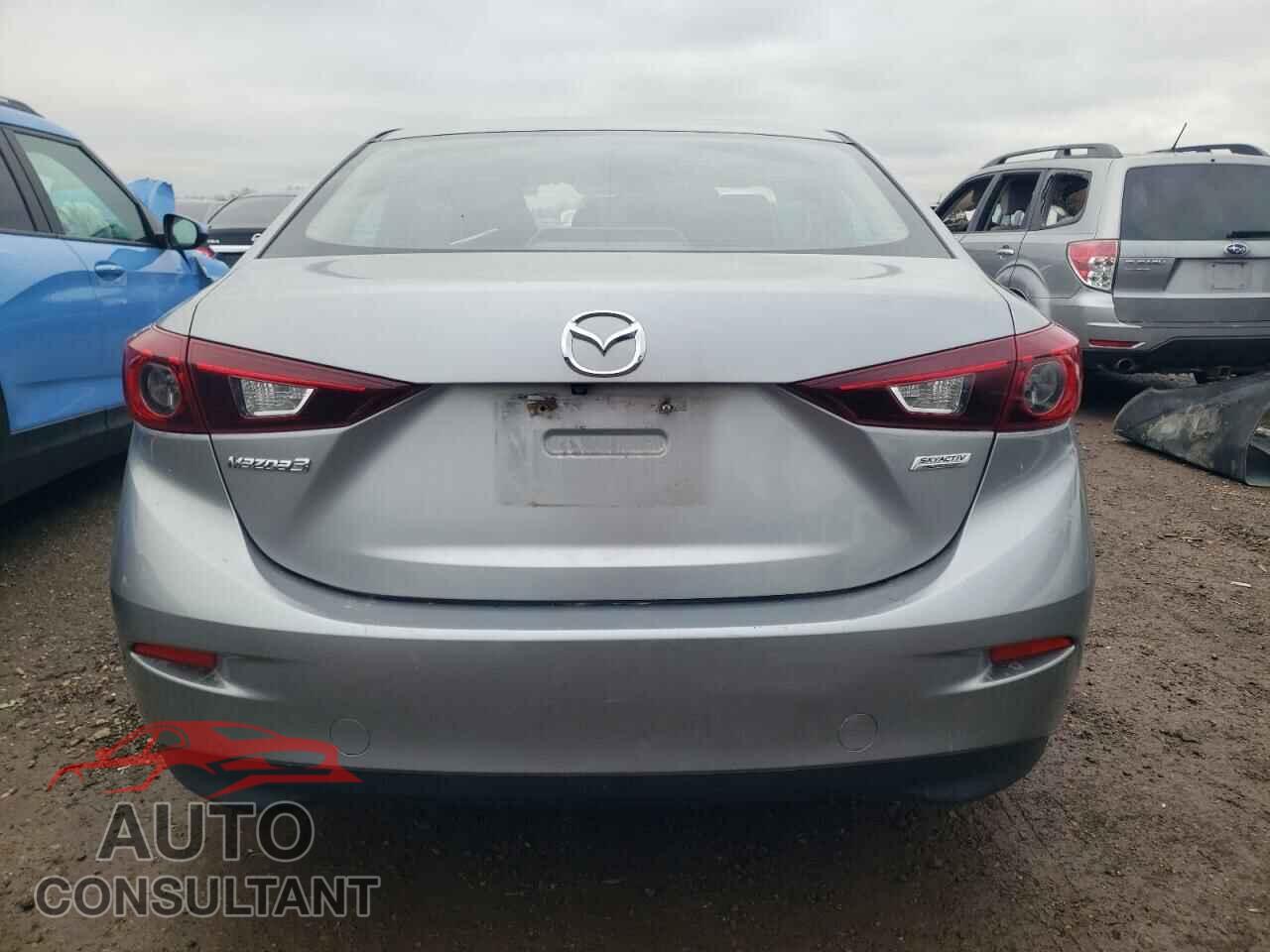 MAZDA 3 2016 - JM1BM1U71G1323293