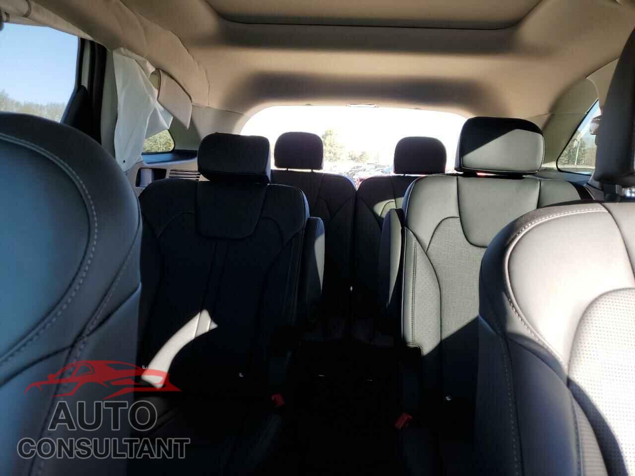 KIA SORENTO 2025 - KNDRHDJG1S5290077