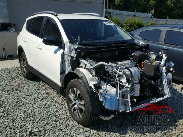 TOYOTA RAV4 LE 2018 - JTMZFREV1JJ166814