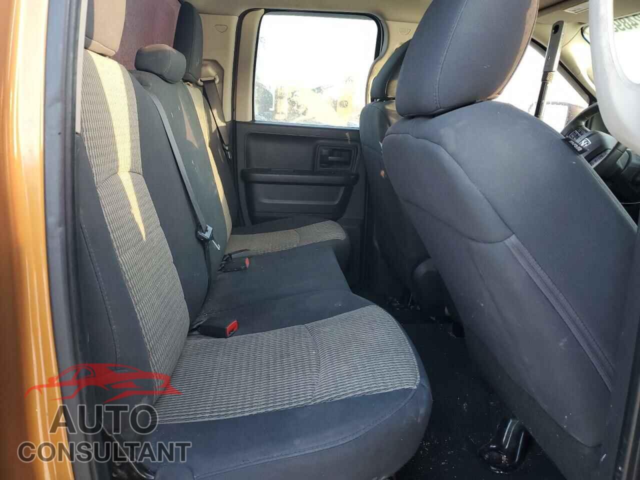 DODGE RAM 1500 2012 - 1C6RD6FT8CS329626