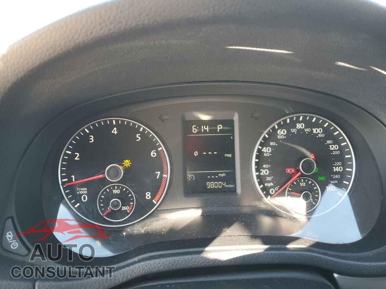 VOLKSWAGEN PASSAT 2015 - 1VWAT7A39FC078701